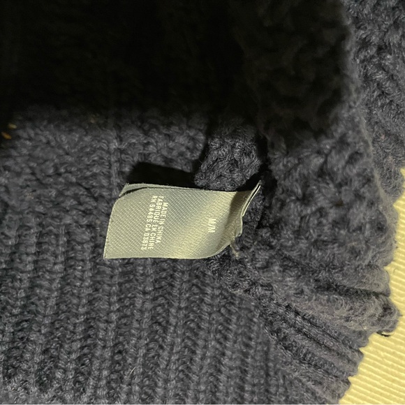 Aerie Cable Knit Sweater Navy size M - Picture 5 of 5